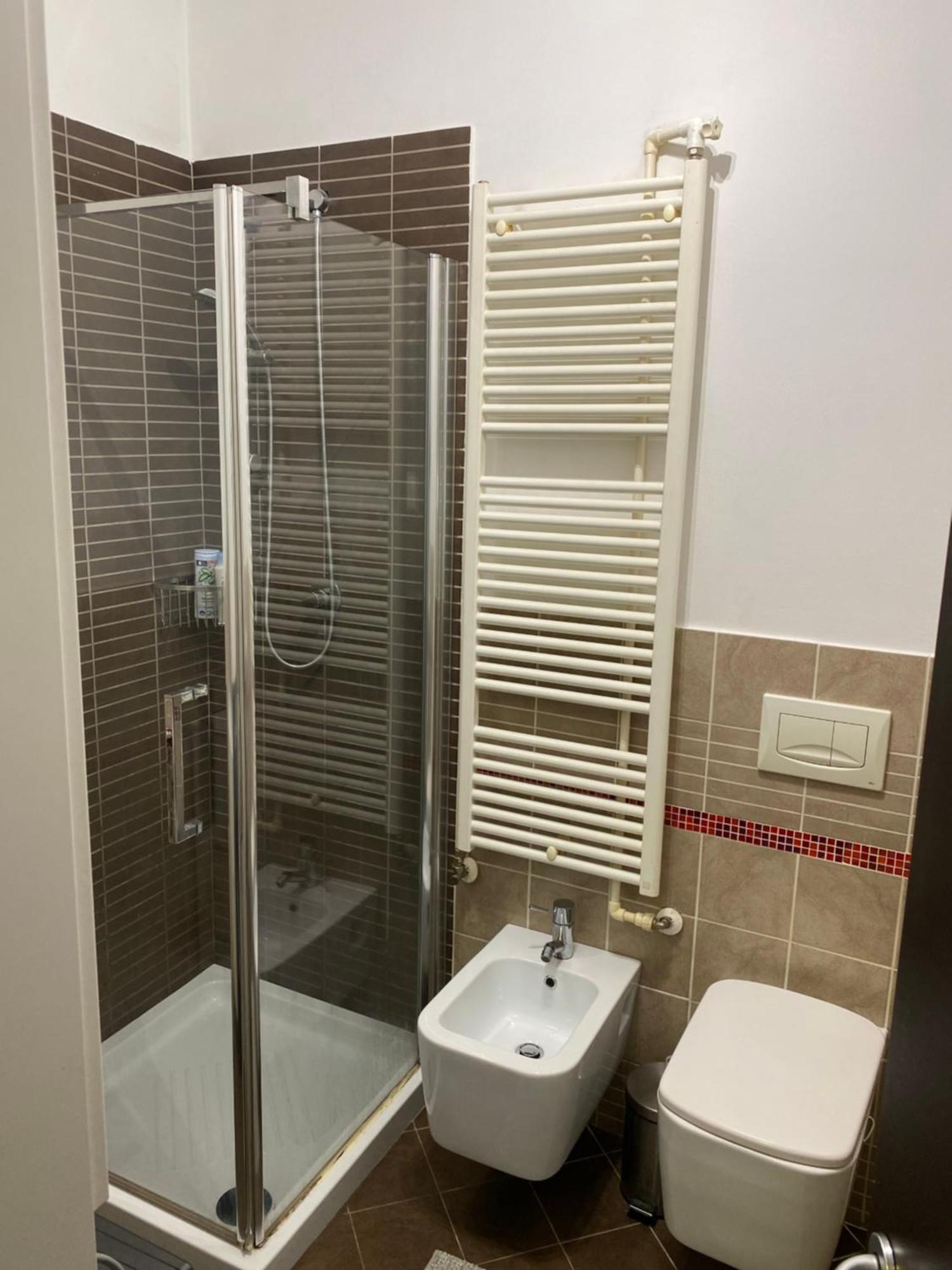 Royal Suite Unirii-2 Bdr Apartment Bukarest Kültér fotó
